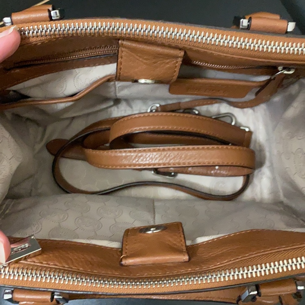 Michael Kors Purse - Picture 7 of 11